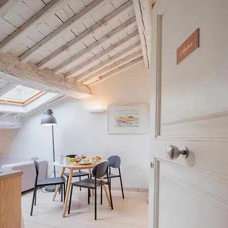 Residenza Degli Artisti Lucques